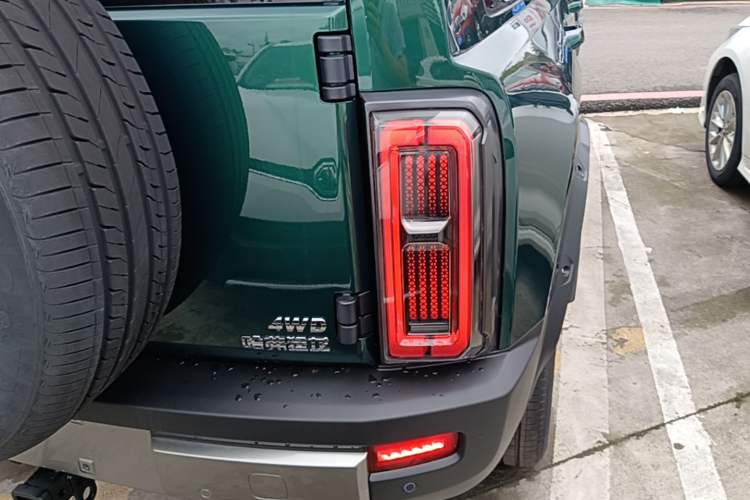 Used Haval Raptor 2025 2.0T 4WD Ultra Exterior 3