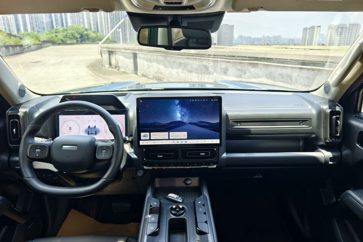 Used Haval Raptor 2025 2.0T 4WD Ultra Interior 2