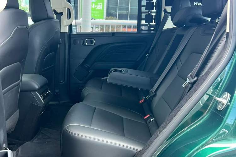 Used Haval Raptor 2025 2.0T 4WD Ultra Interior 4