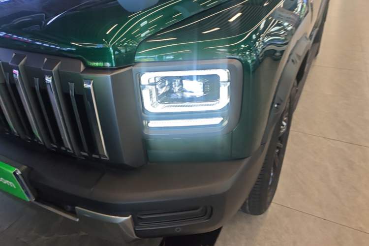 Used Haval Raptor 2025 2.0T 4WD Ultra Left Front Headlight