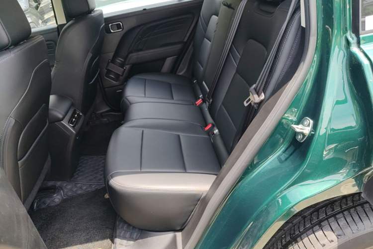 Used Haval Raptor 2025 2.0T 4WD Ultra Left Rear Seat