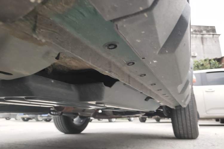 Used Haval Raptor 2025 2.0T 4WD Ultra Left Side Sill