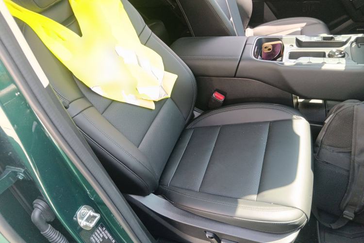 Used Haval Raptor 2025 2.0T 4WD Ultra Right Front Seat