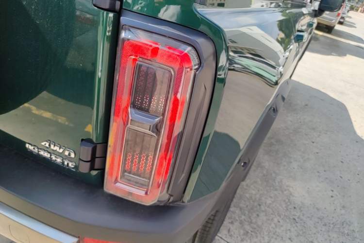 Used Haval Raptor 2025 2.0T 4WD Ultra Right Rear Taillight