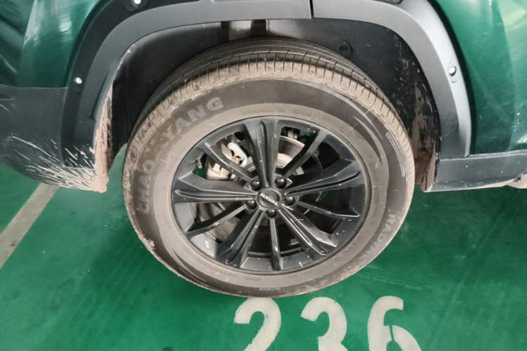 Used Haval Raptor 2025 2.0T 4WD Ultra Right Rear Wheel Hub