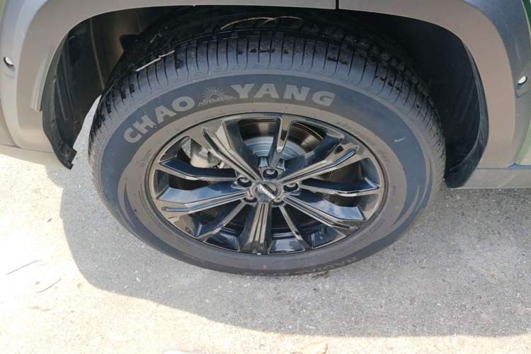 Used Haval Raptor 2025 2.0T 4WD Ultra Right Rear Wheel Hub