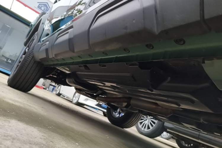 Used Haval Raptor 2025 2.0T 4WD Ultra Right Side Sill