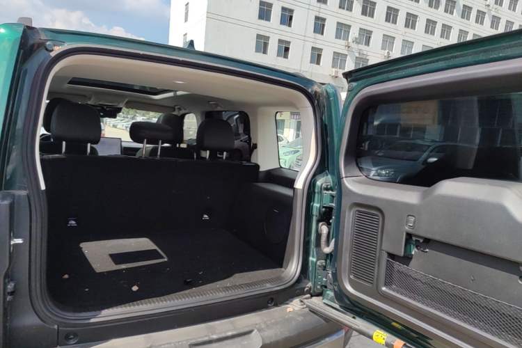 Used Haval Raptor 2025 2.0T 4WD Ultra Trunk
