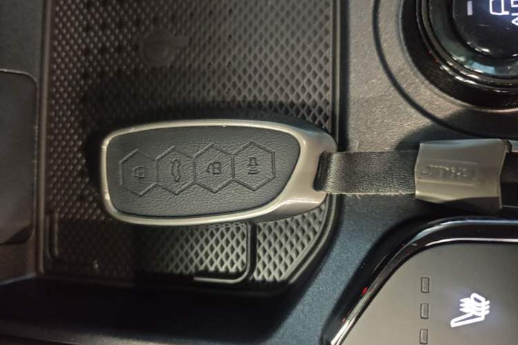 Used Haval Raptor 2025 2.0T 4WD Ultra Vehicle Key
