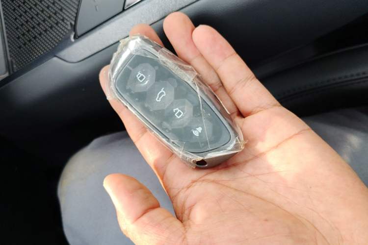 Used Haval Raptor 2025 2.0T 4WD Ultra Vehicle Key