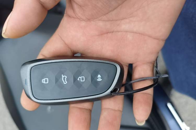 Used Haval Raptor 2025 2.0T 4WD Ultra Vehicle Key