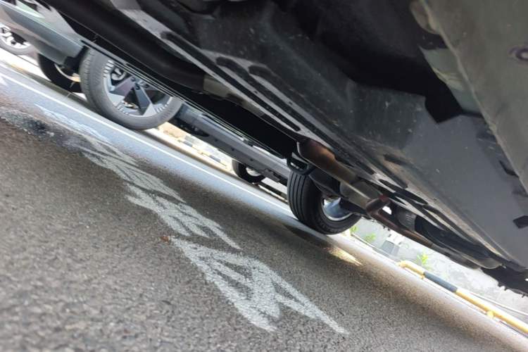 Used Haval Raptor 2025 2.0T 4WD Ultra Chassis Front Left