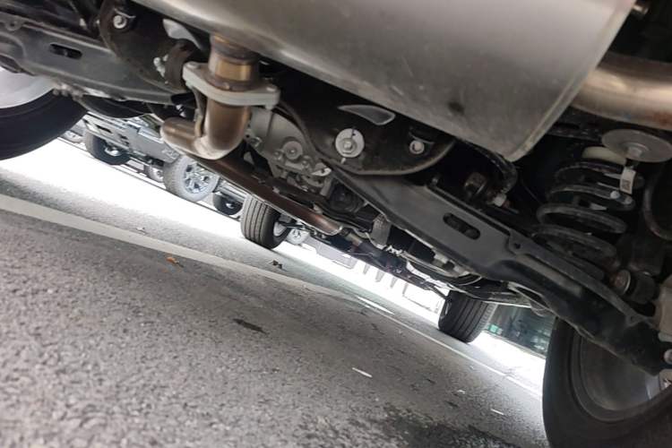Used Haval Raptor 2025 2.0T 4WD Ultra Chassis Rear