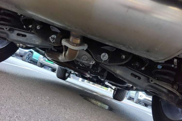 Used Haval Raptor 2025 2.0T 4WD Ultra Chassis Rear