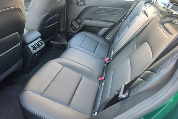 Used Haval Raptor 2025 2.0T 4WD Ultra Left Rear Seat