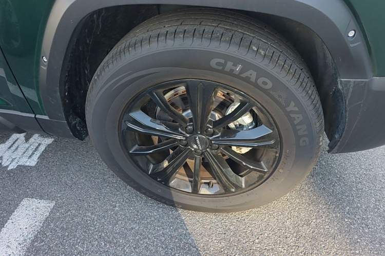 Used Haval Raptor 2025 2.0T 4WD Ultra Right Front Wheel Hub