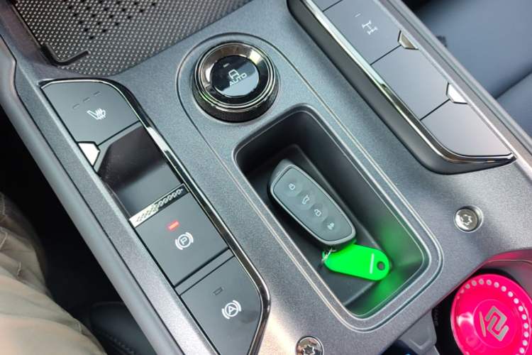 Used Haval Raptor 2025 2.0T 4WD Ultra Vehicle Key