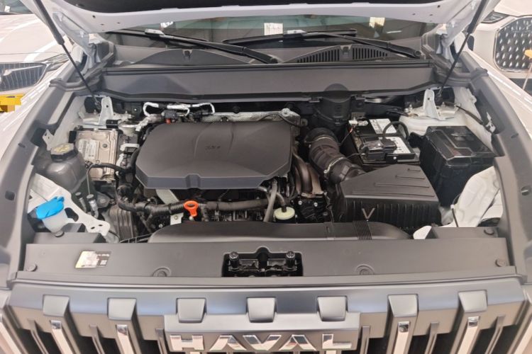 Used Haval Raptor 2025 2.0T 4WD Ultra Engine Bay