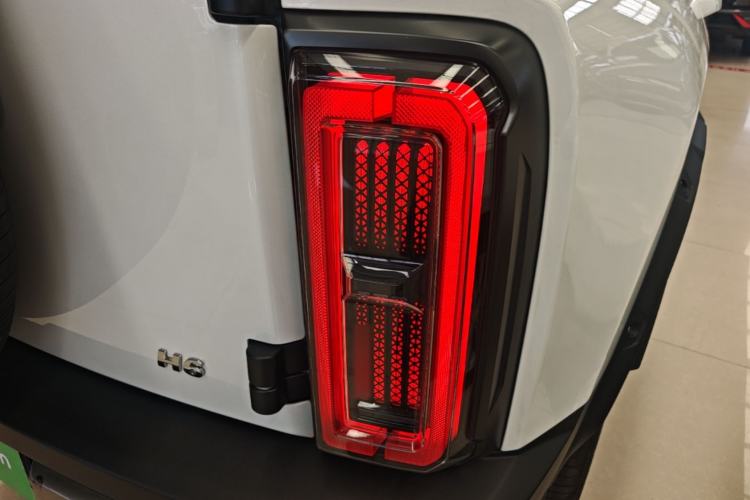 Used Haval Raptor 2025 2.0T 4WD Ultra Exterior 3