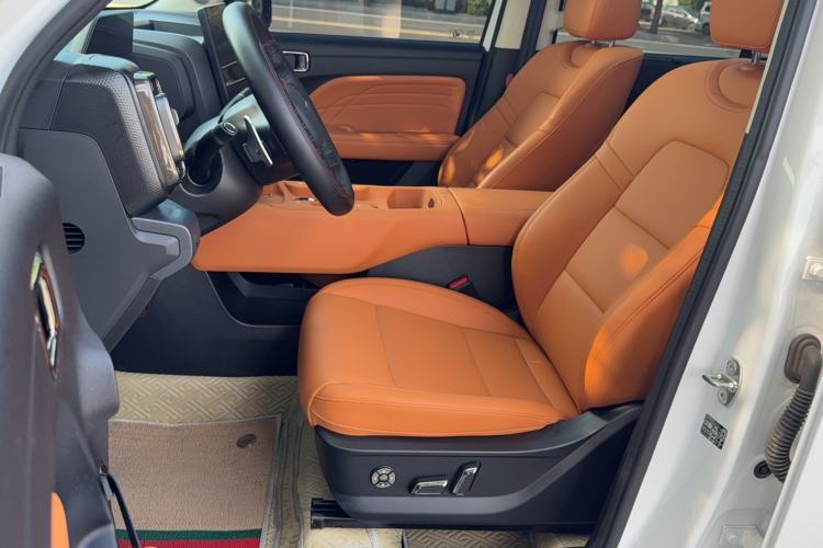 Used Haval Raptor 2025 2.0T 4WD Ultra Left Front Seat