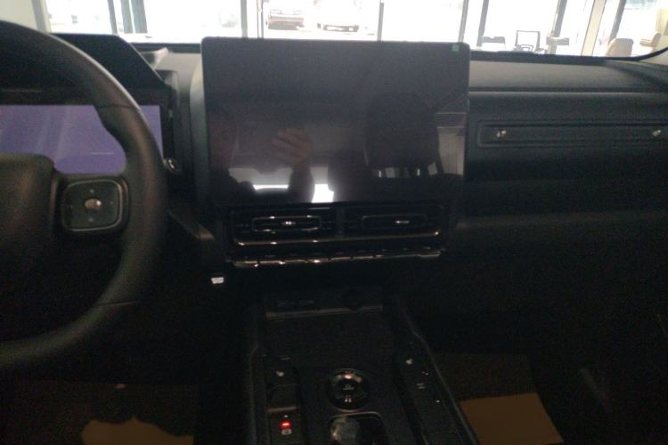 Used Haval Raptor New Energy 2026 Model Hi4 200 Ultra Audio And AC Panel