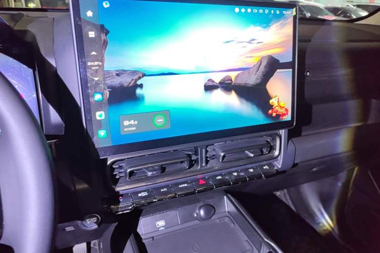 Used Haval Raptor New Energy 2023 Hi4 145 Explorer Edition Audio And AC Panel