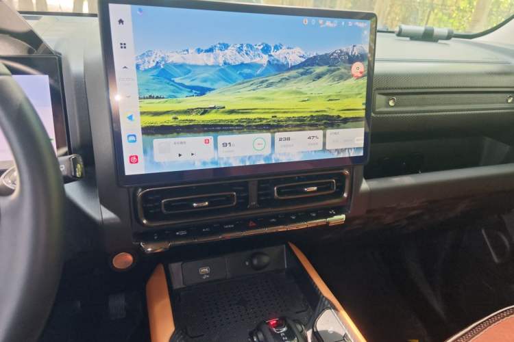 Used Haval Raptor New Energy 2023 Hi4 102 Exploration Edition Audio And AC Panel