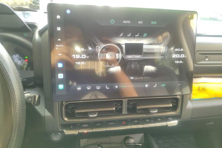 Used Haval Raptor New Energy 2023 Hi4 145 Explorer Edition Audio And AC Panel