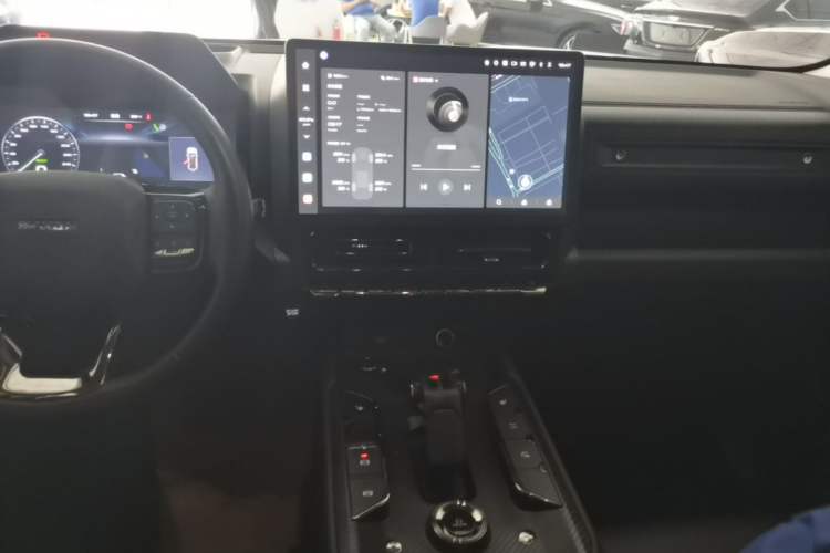 Used Haval Raptor New Energy 2023 Hi4 145 Explorer Edition Audio And AC Panel