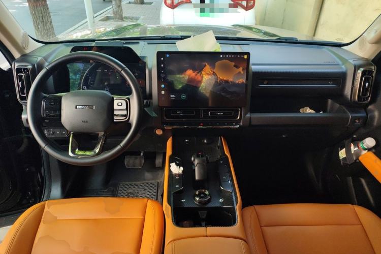 Used Haval Raptor New Energy 2023 Hi4 102 Exploration Edition Center Console