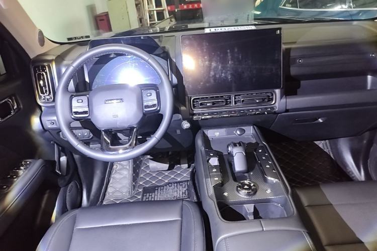 Used Haval Raptor New Energy 2023 Hi4 145 Explorer Edition Center Console