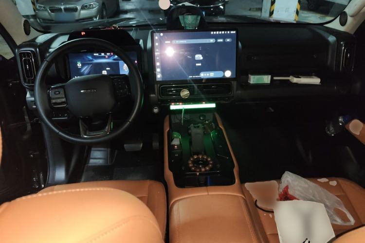 Used Haval Raptor New Energy 2023 Hi4 102 Exploration Edition Center Console
