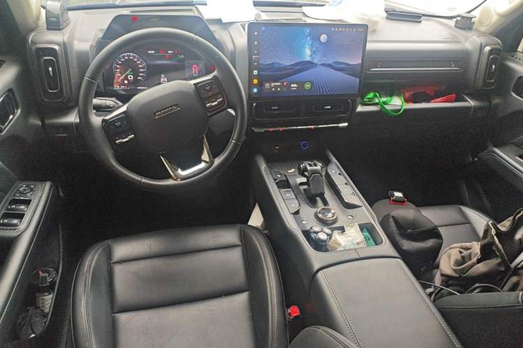 Used Haval Raptor New Energy 2023 Hi4 102 Exploration Edition Center Console
