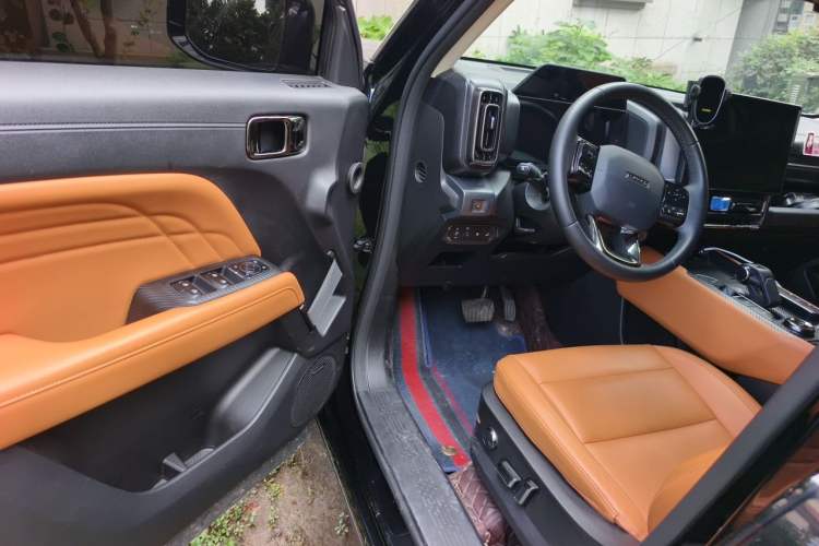 Used Haval Raptor New Energy 2023 Hi4 102 Exploration Edition Driver Seat