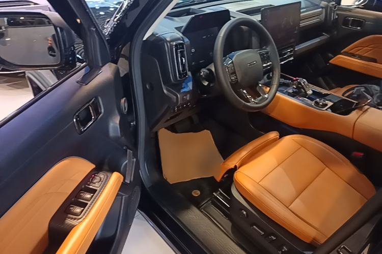 Used Haval Raptor New Energy 2023 Hi4 102 Exploration Edition Driver Seat