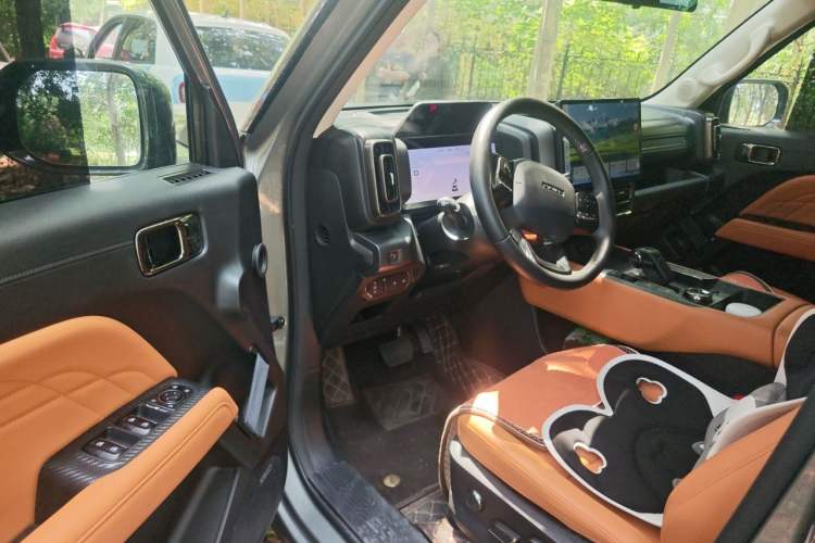 Used Haval Raptor New Energy 2023 Hi4 102 Exploration Edition Driver Seat