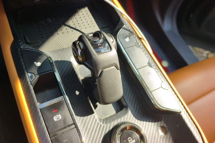 Used Haval Raptor New Energy 2023 Hi4 102 Exploration Edition Gear Lever
