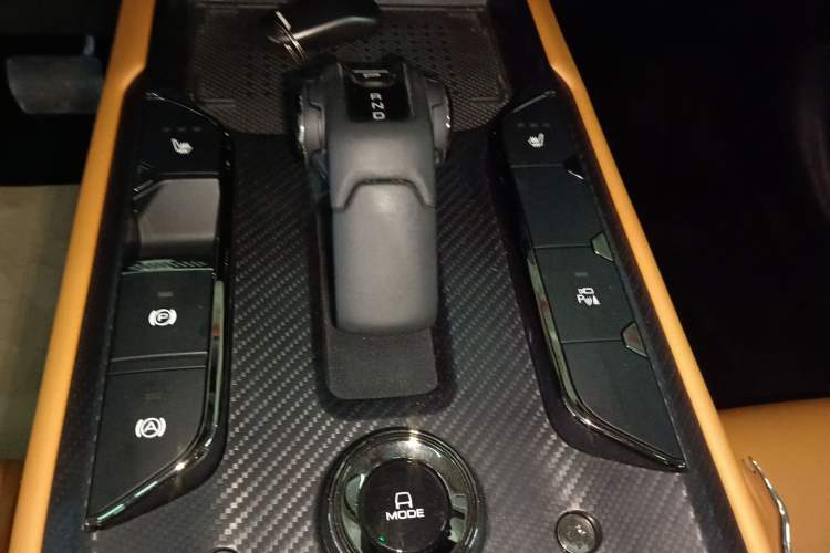 Used Haval Raptor New Energy 2023 Hi4 102 Exploration Edition Gear Lever