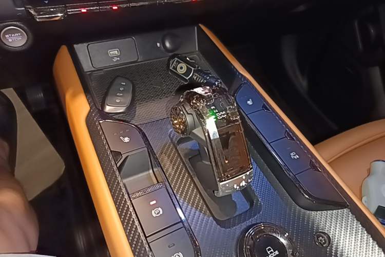 Used Haval Raptor New Energy 2023 Hi4 102 Exploration Edition Gear Lever