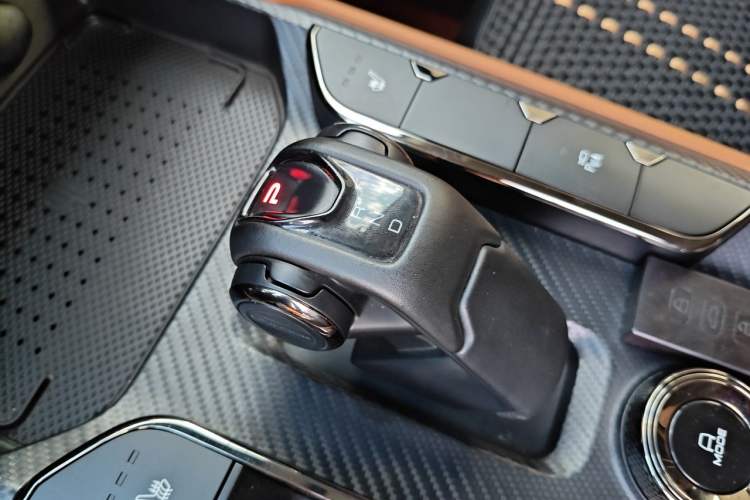 Used Haval Raptor New Energy 2023 Hi4 145 Explorer Edition Gear Lever