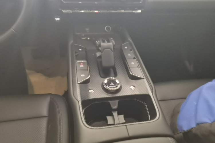 Used Haval Raptor New Energy 2023 Hi4 145 Explorer Edition Gear Lever