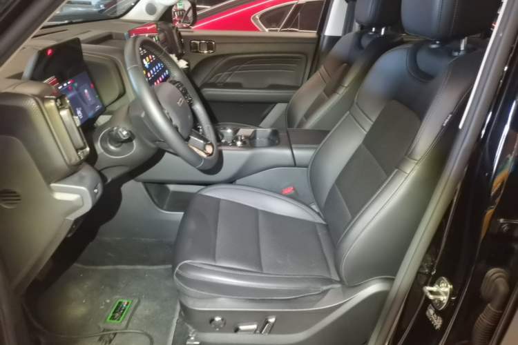 Used Haval Raptor New Energy 2023 Hi4 145 Explorer Edition Left Front Seat