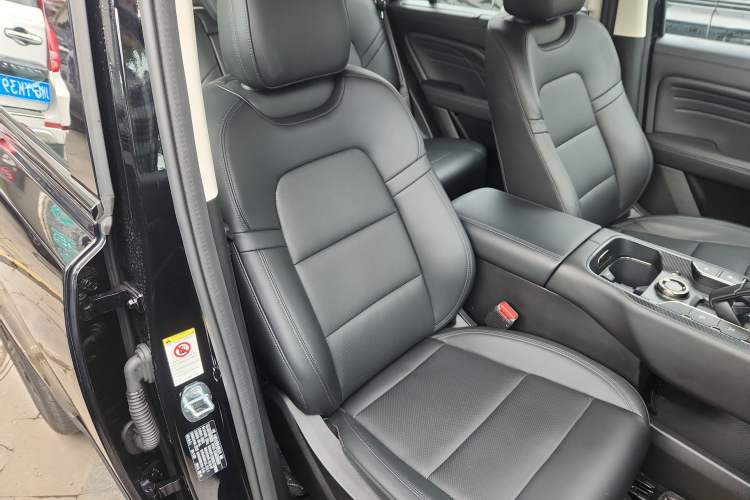 Used Haval Raptor New Energy 2023 Hi4 145 Explorer Edition Right Front Seat