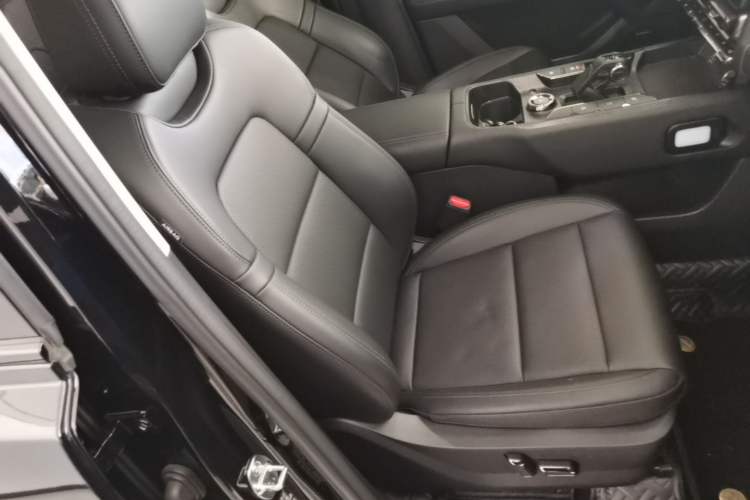 Used Haval Raptor New Energy 2023 Hi4 145 Explorer Edition Right Front Seat
