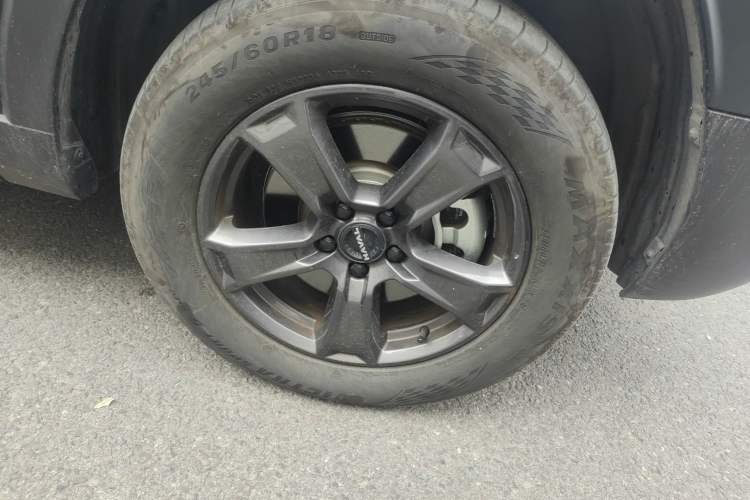 Used Haval Raptor New Energy 2023 Hi4 102 Exploration Edition Right Front Wheel Hub