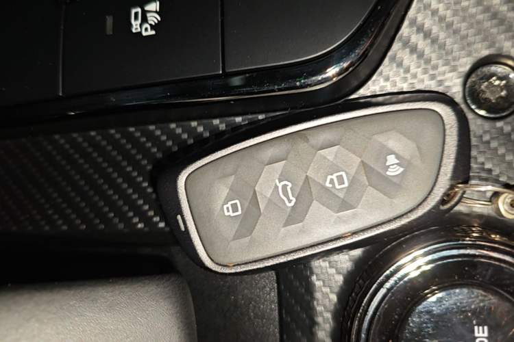 Used Haval Raptor New Energy 2023 Hi4 145 Explorer Edition Vehicle Key
