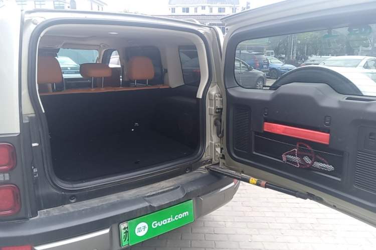 Used Haval Raptor New Energy 2023 Hi4 145 Explorer Edition Trunk