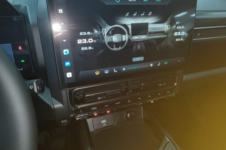 Used Haval Raptor New Energy 2023 Hi4 102 Exploration Edition Audio And AC Panel
