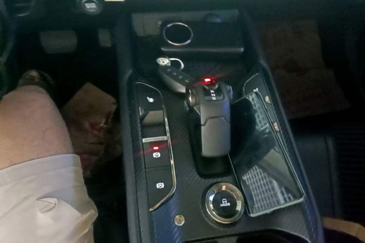 Used Haval Raptor New Energy 2023 Hi4 145 Explorer Edition Gear Lever