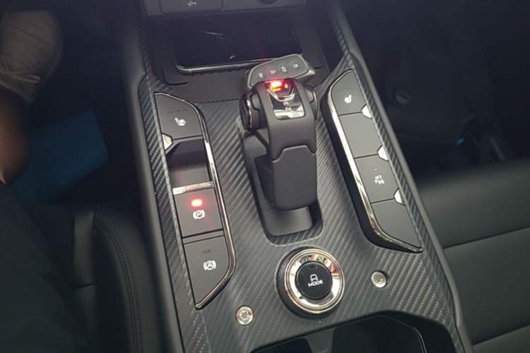 Used Haval Raptor New Energy 2023 Hi4 102 Exploration Edition Gear Lever